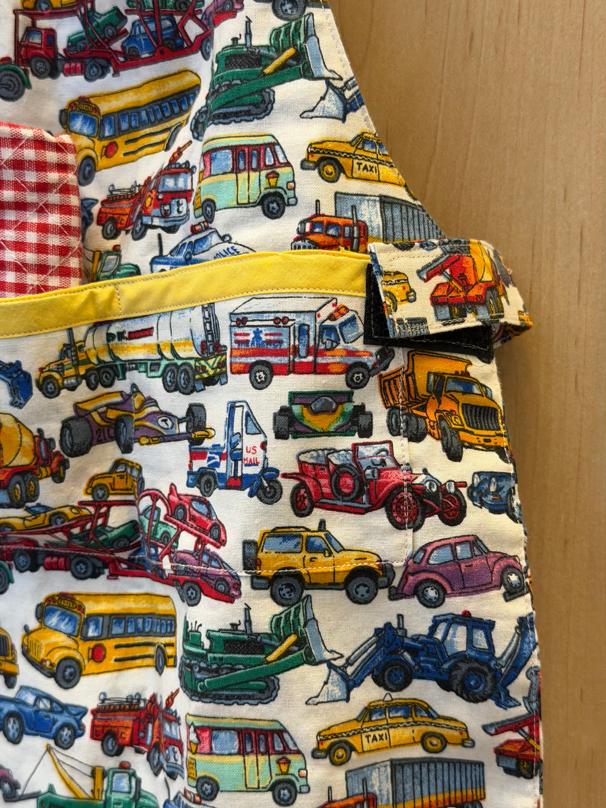 Play Apron with Vintage Cars/Trucks Print and Red Gingham Oven Mitt Set