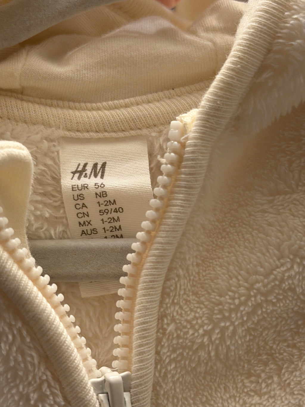 H&M Fluffy White Zip Hoodie with Bear Ears — Newborn
