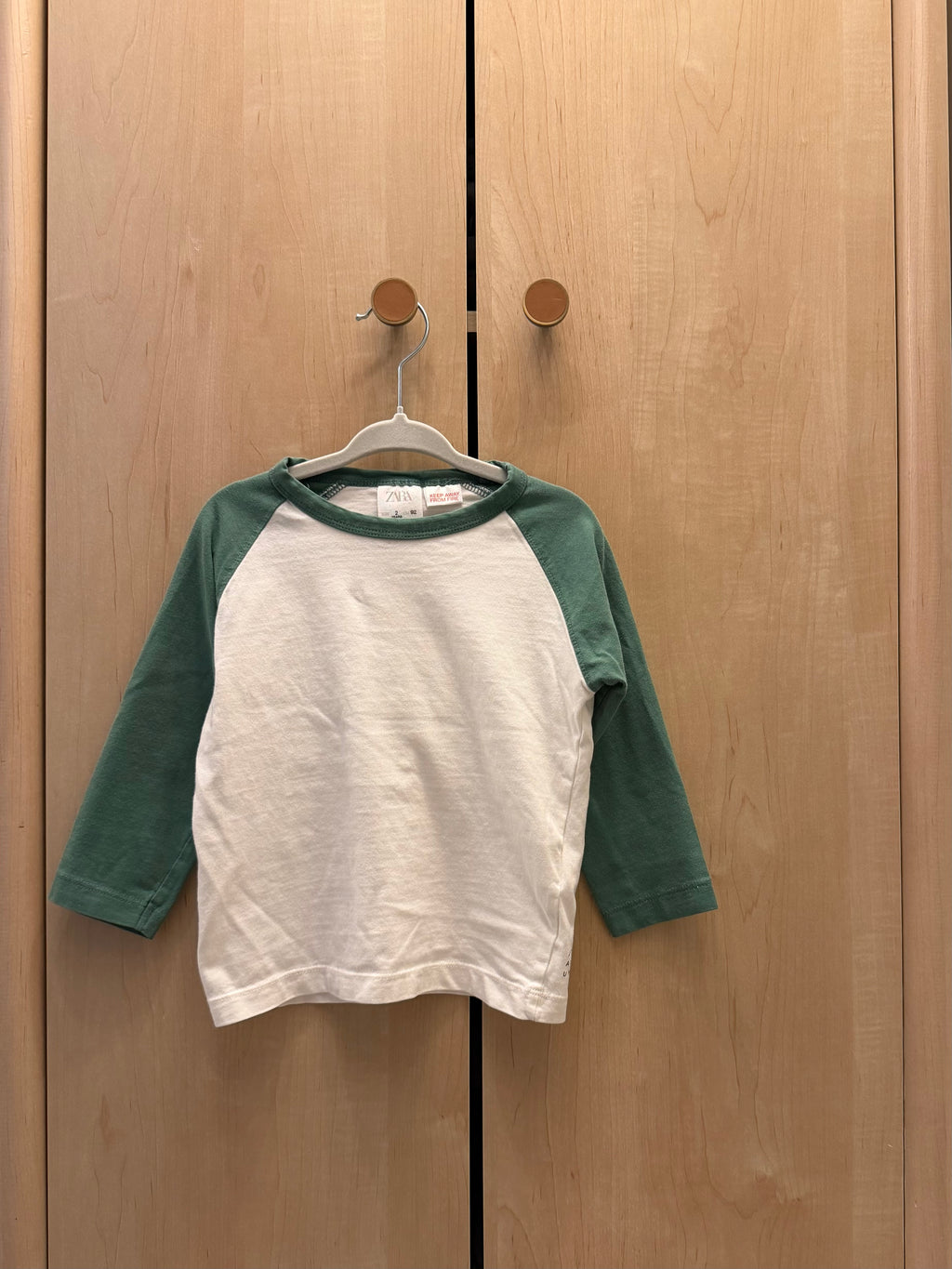 Zara Raglan Long Sleeve Green & White Tee — 2T